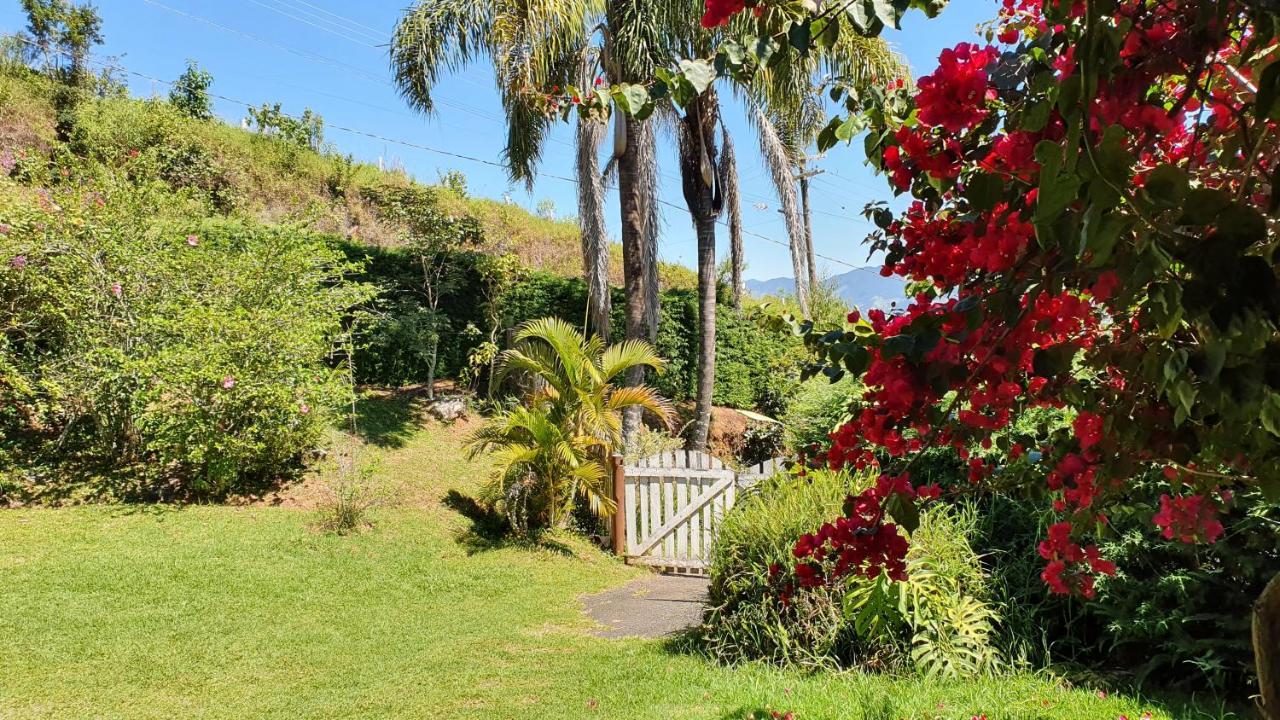 Casa Na Montanha A 500 Metros Da Pedra Do Bau Daire São Bento do Sapucaí Dış mekan fotoğraf
