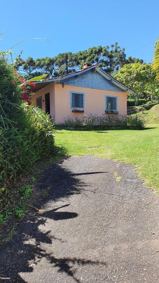 Casa Na Montanha A 500 Metros Da Pedra Do Bau Daire São Bento do Sapucaí Dış mekan fotoğraf