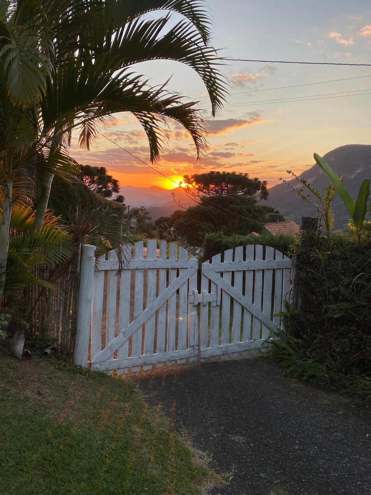 Casa Na Montanha A 500 Metros Da Pedra Do Bau Daire São Bento do Sapucaí Dış mekan fotoğraf